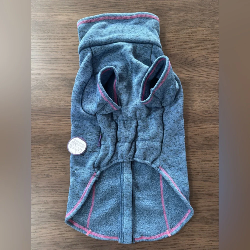 BRAND NEW 2XL Blue Dog Sweater with Reflective Pink Accents